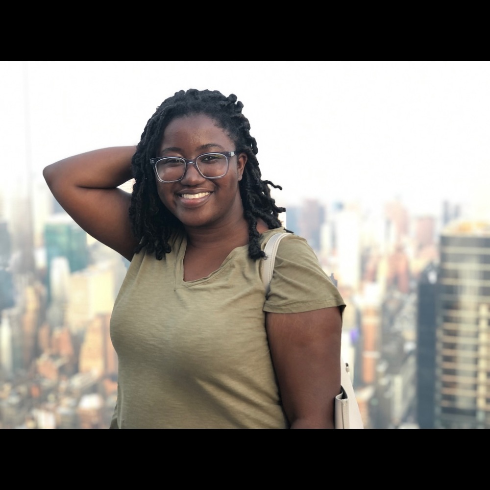Meet your Posher, Briana